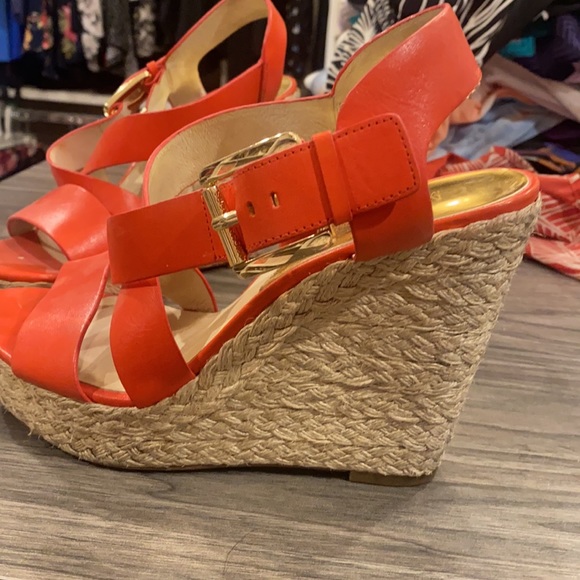 Shoes - Picture 3 of 3